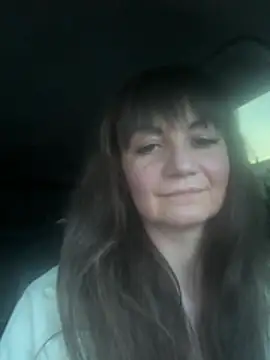 Snapshot of Butterfly8385 chatting on 03-23-26, 04:33 Butterfly8385 online show from 03-23-26, 04:33