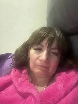 Snapshot of Butterfly8385 chatting on 04-02-26, 06:38 Butterfly8385 online show from 04-02-26, 06:38