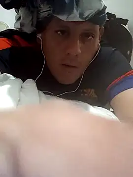 Snapshot of rixxoio chatting on 11-29-25, 06:05 rixxoio online show from 11-29-25, 06:05