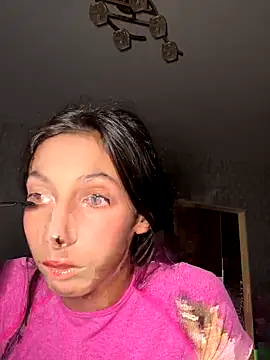 Snapshot of _Cleopatraaa_ chatting on 10-10-25, 04:50 Cleopatraaa online show from 10-10-25, 04:50