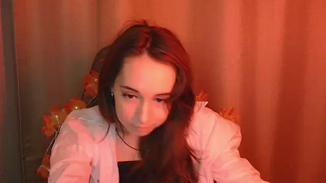 Snapshot of VeraLush chatting on 11-09-25, 01:42 VeraLush online show from 11-09-25, 01:42