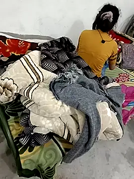 HOT-CPL-11 online show from 11-16-25, 06:35