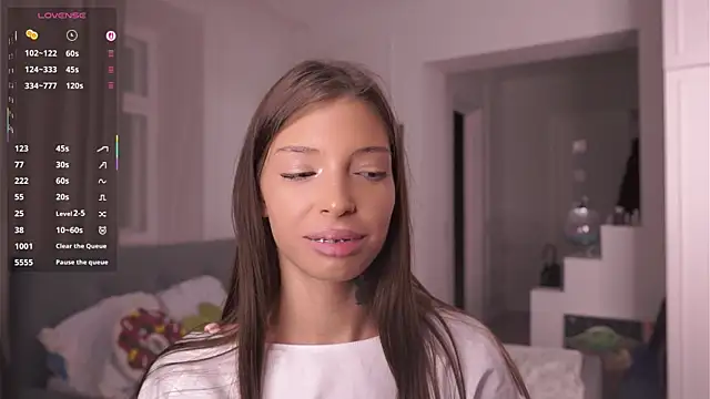 LoisKeedah online show from 12-13-25, 07:53