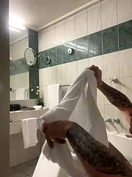 Snapshot of jayylizz69 chatting on 10-23-25, 05:55 jayylizz69 online show from 10-23-25, 05:55