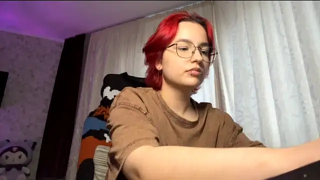 TheaBertch online show from 10-12-25, 02:16