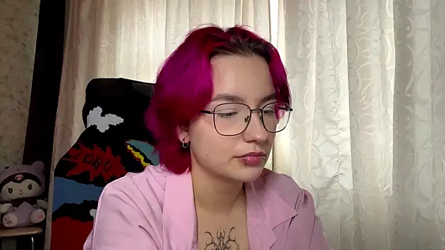 TheaBertch online show from 10-25-25, 09:17