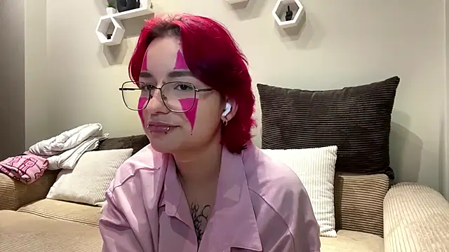 TheaBertch online show from 10-31-25, 07:31