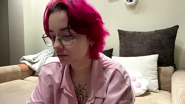 TheaBertch online show from 11-02-25, 07:11