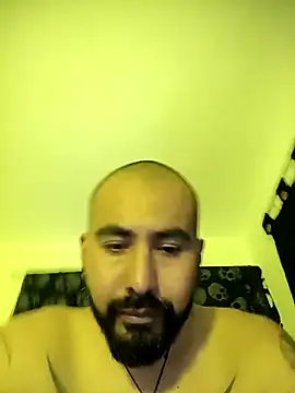 Snapshot of BalamNoir chatting on 10-22-25, 04:35 BalamNoir online show from 10-22-25, 04:35