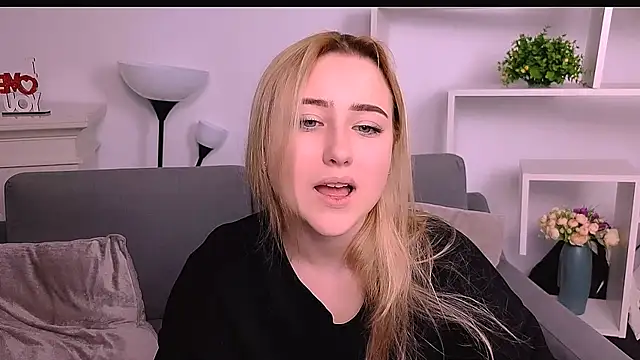 Lulu   Moon online show from 03-01-26, 10:01