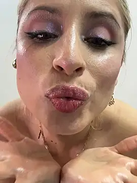 Adeline 1 online show from 02-03-26, 02:53