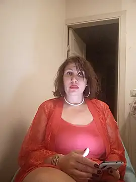 Snapshot of Ambika_beauty chatting on 10-19-25, 04:07 Ambika beauty online show from 10-19-25, 04:07