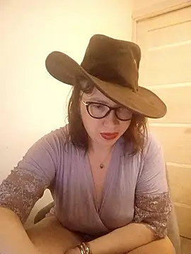 Ambika beauty online show from 01-11-26, 06:57