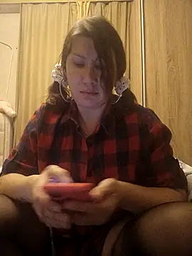 Snapshot of Ambika_beauty chatting on 02-23-26, 07:00 Ambika beauty online show from 02-23-26, 07:00