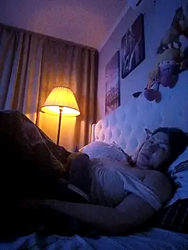 Snapshot of Ambika_beauty chatting on 02-28-26, 02:56 Ambika beauty online show from 02-28-26, 02:56