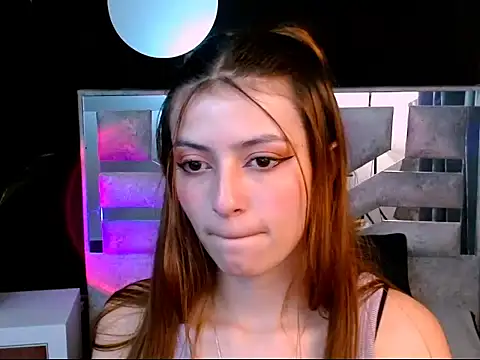 Snapshot of viky_evanss chatting on 10-28-25, 07:16 viky evanss online show from 10-28-25, 07:16