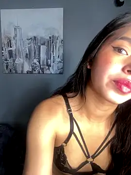 Snapshot of LunaMoore_Pink chatting on 11-26-25, 12:28 LunaMoore Pink online show from 11-26-25, 12:28