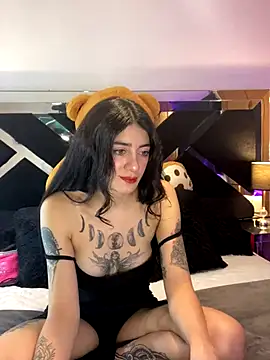 Moon Magic online show from 10-23-25, 07:56