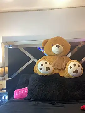 Moon Magic online show from 11-06-25, 06:20