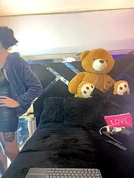 Moon Magic online show from 12-03-25, 12:18