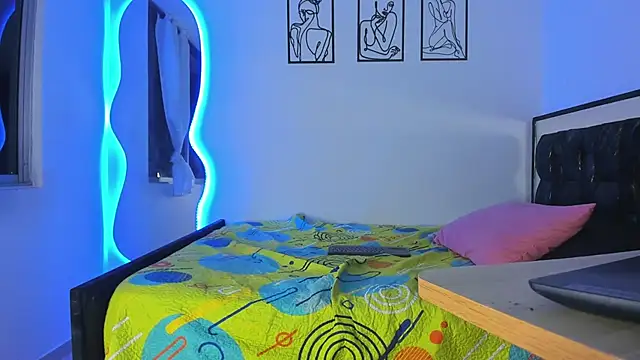 AmberEvans1 online show from 11-11-25, 04:34