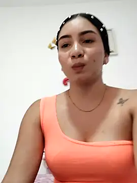 sophia salazar18 online show from 10-17-25, 07:27