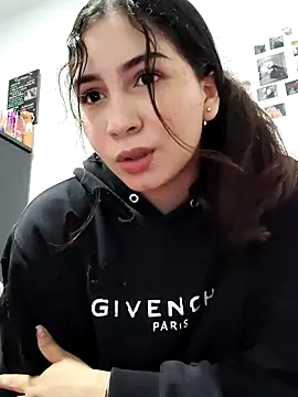 sophia salazar18 online show from 10-30-25, 09:26