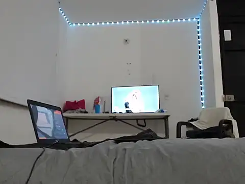 TinyStarz online show from 11-07-25, 08:36