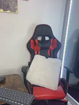  Lissa 01 online show from 11-04-25, 02:32