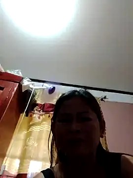 Snapshot of merr_ann123 chatting on 10-11-25, 05:39 merr ann123 online show from 10-11-25, 05:39