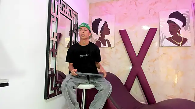 EMPIRE BOYS1 online show from 12-16-25, 07:19