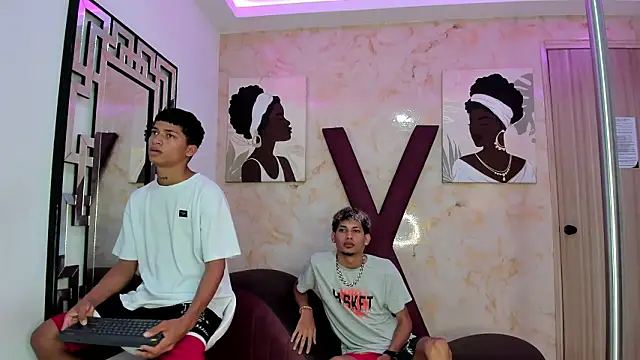 EMPIRE BOYS1 online show from 02-02-26, 07:23