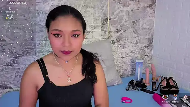 Snapshot of taylorexotic chatting on 11-03-25, 03:08 taylorexotic online show from 11-03-25, 03:08