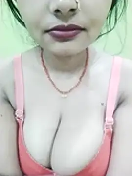 kiara-simmi online show from 11-16-25, 11:32