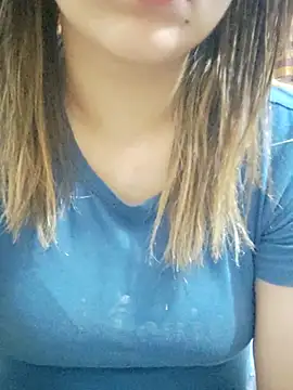 Snapshot of Tanha18 chatting on 01-17-26, 07:39 Tanha18 online show from 01-17-26, 07:39