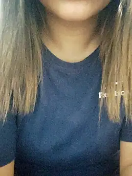 Snapshot of Tanha18 chatting on 02-01-26, 08:29 Tanha18 online show from 02-01-26, 08:29