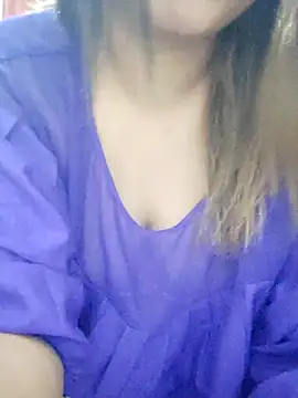 Snapshot of Tanha18 chatting on 02-02-26, 12:37 Tanha18 online show from 02-02-26, 12:37