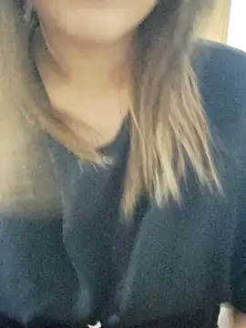 Snapshot of Tanha18 chatting on 02-20-26, 02:39 Tanha18 online show from 02-20-26, 02:39