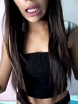 Snapshot of Namita-Love chatting on 10-16-25, 10:49 Namita-Love online show from 10-16-25, 10:49