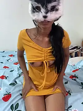 Shanudri77 online show from 11-18-25, 03:12