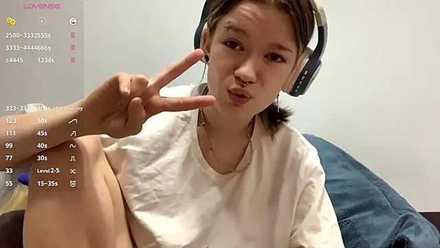 LorRebak online show from 10-16-25, 11:33