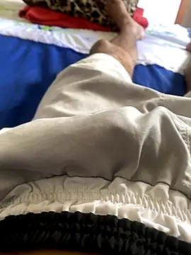 Gomes177 online show from 10-25-25, 02:24