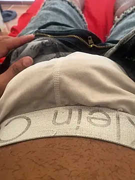 Gomes177 online show from 11-28-25, 01:14