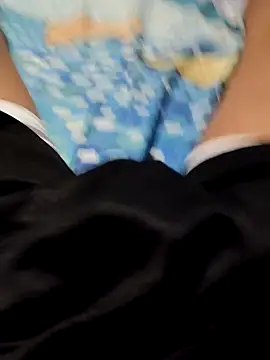 Snapshot of Rayangiss chatting on 03-09-26, 04:22 Rayangiss online show from 03-09-26, 04:22