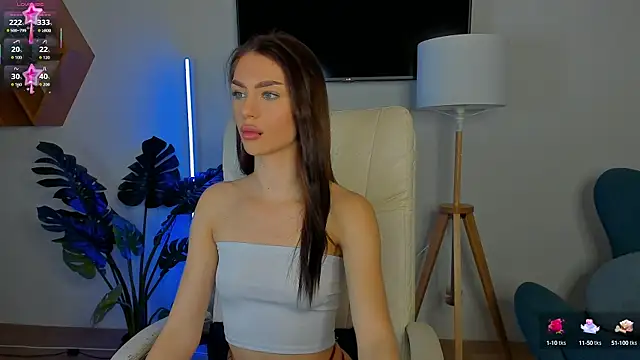 Cherryy Kiss online show from 10-11-25, 02:48