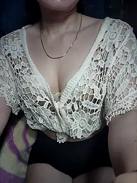 LeanaLy online show from 10-14-25, 12:00