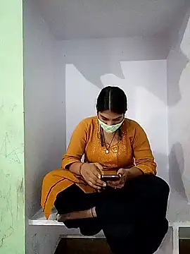 Snapshot of PG_girl_12th chatting on 10-16-25, 08:26 PG girl 12th online show from 10-16-25, 08:26