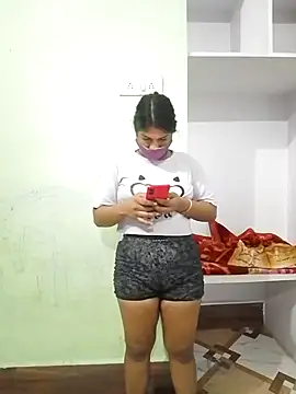 Snapshot of PG_girl_12th chatting on 11-05-25, 02:22 PG girl 12th online show from 11-05-25, 02:22