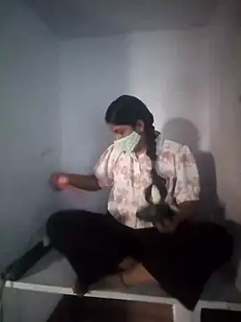 Snapshot of PG_girl_12th chatting on 11-06-25, 10:27 PG girl 12th online show from 11-06-25, 10:27