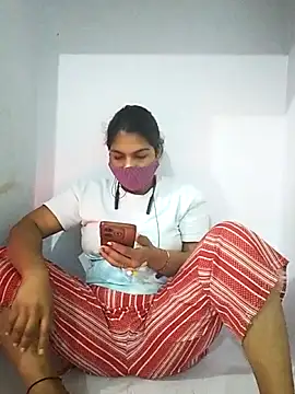 Snapshot of PG_girl_12th chatting on 11-17-25, 04:18 PG girl 12th online show from 11-17-25, 04:18